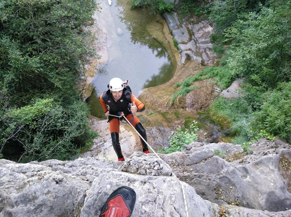 Hotel Rio Escabas, Serrania De Cuenca Canamares Ngoại thất bức ảnh